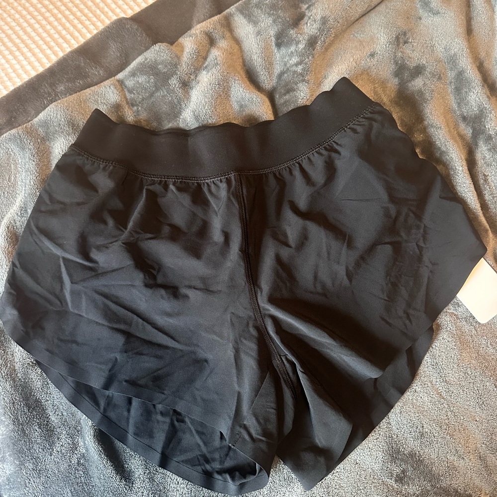 NWT CRZ YOGA Women's Black Athletic Shorts